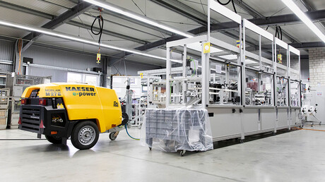 MOBILAIR M27E in de productie bij Unimatic.