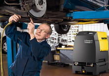 Zuigercompressor i.Comp 9 Tower T, perfect voor autowerkplaatsen.